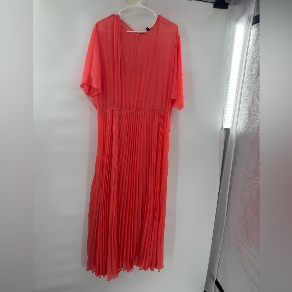 Banana Republic Coral Pleated Maxi Dress